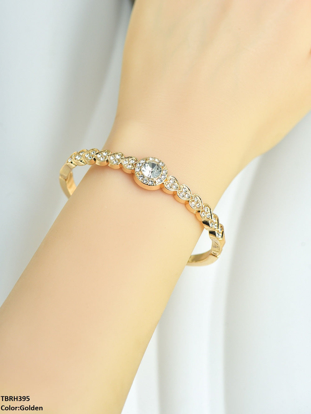 Eternal Heart Solitaire Bangle